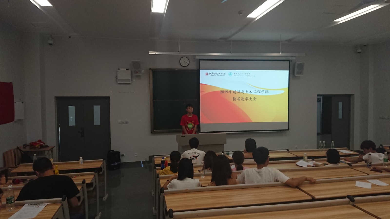 DSC_0123.JPG DSC_0123.JPG